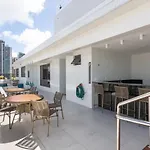 Flat Luxo Tambau